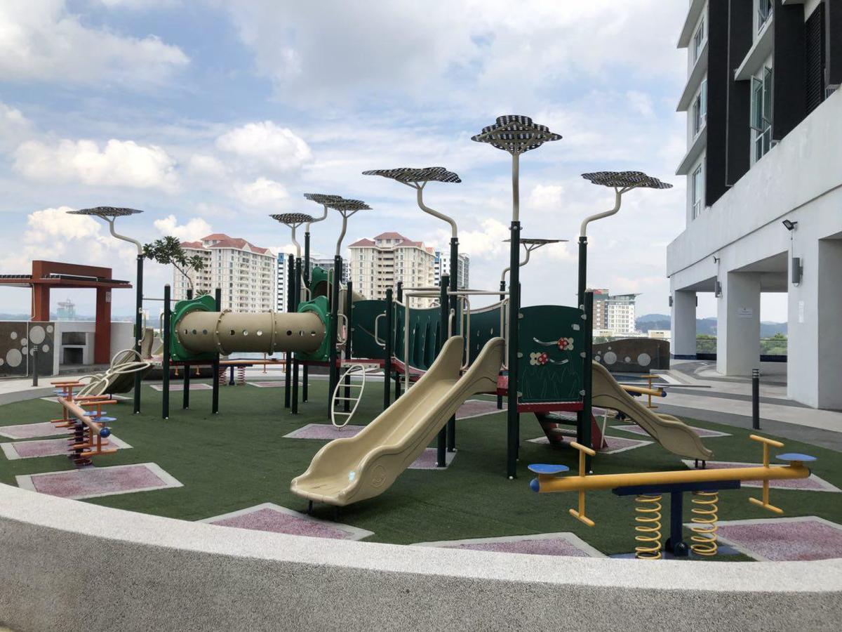 Yenni Duplex @ Decentrum, Kajang Серданг Экстерьер фото